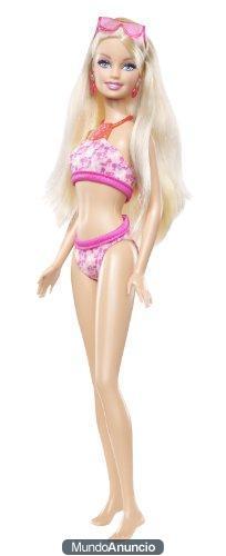 Mattel T7184 - Beach Barbie, rosa, muñeca, bikini y gafas de sol como
