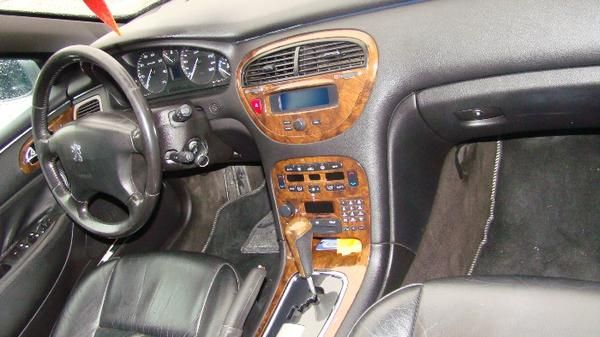 Se vende Peugeeot 607 2.2i