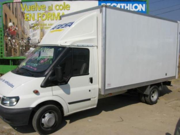 Venta de coche Ford Transit FT350L CH/Cb  20M3 '06 en Madrid