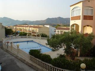 Apartamento : 4/4 personas - piscina - vistas a mar - rosas  girona (provincia de)  cataluna  espana