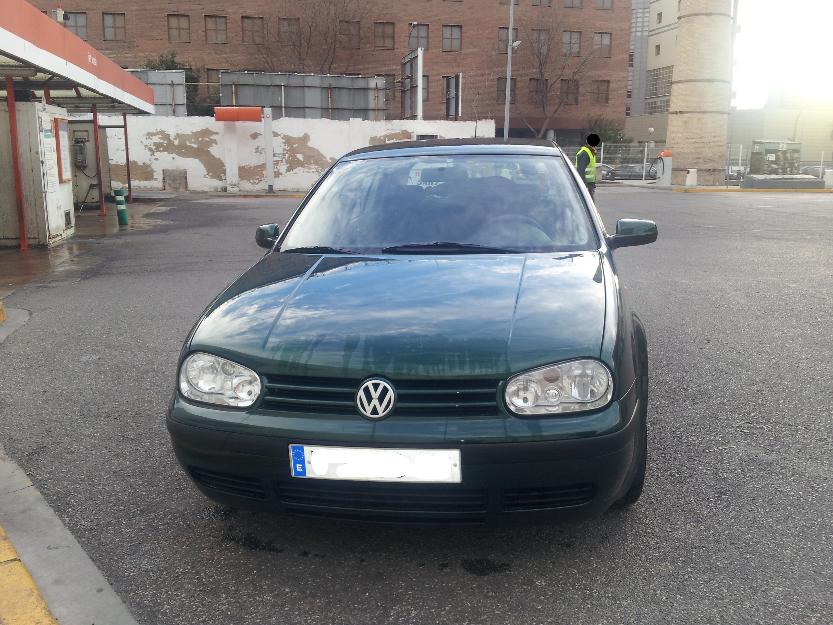 Volkswagen Golf 1.6 100CV