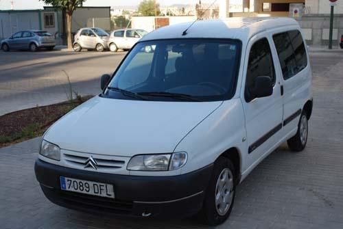 2990  VENDO CITROEN BERLINGO 2.0 HDI MULTIVOL, unico dueño
