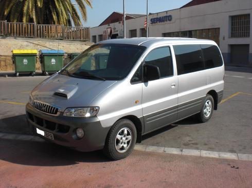 Hyundai H1 9 PLAZAS DIESEL 100 CV