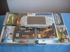 vendo una psp 2 semi nueva con 1 mes de uso 13 juegos nuevos de açao y aventuras y drama super way vivo en girona ciudad - mejor precio | unprecio.es
