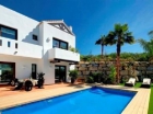 Chalet con 3 dormitorios se vende en Benahavis, Costa del Sol - mejor precio | unprecio.es