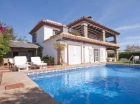 Chalet con 6 dormitorios se vende en Marbella, Costa del Sol - mejor precio | unprecio.es
