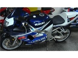 vendo suzuki gsx 750R