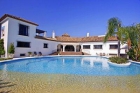 Chalet en venta en Estepona, Málaga (Costa del Sol) - mejor precio | unprecio.es