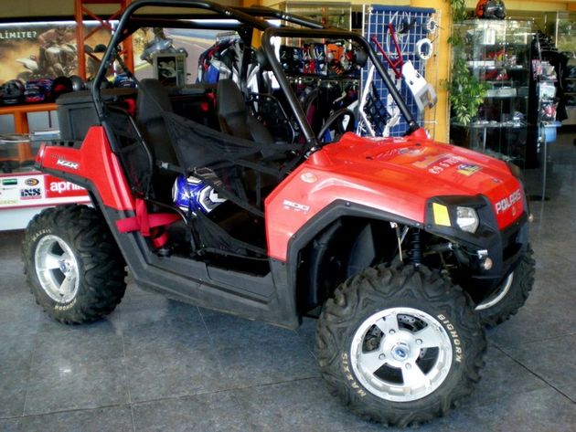 POLARIS RZR 800