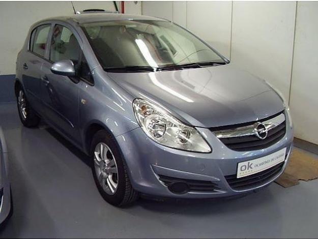 Venta de Opel Corsa 1.3 Cdti Enjoy '06 en Madrid
