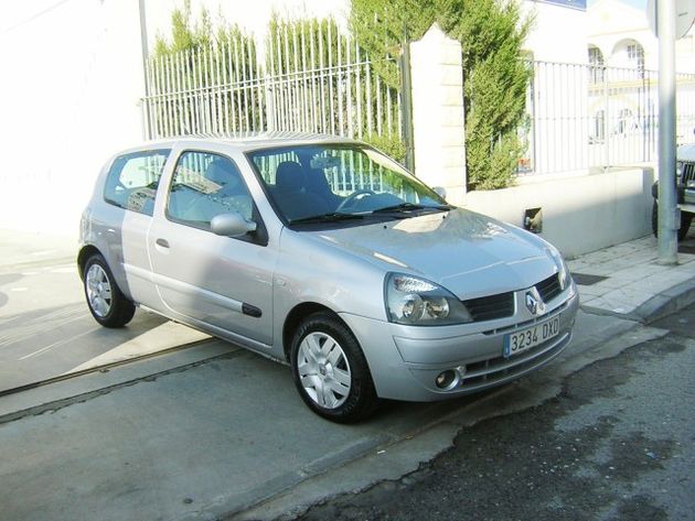 RENAULT Clio 1.5dCi Community