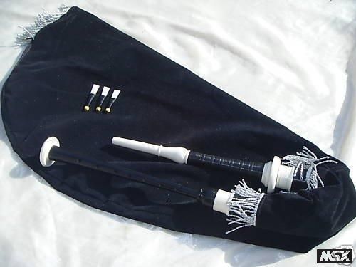 Goose bagpipe (gaita)