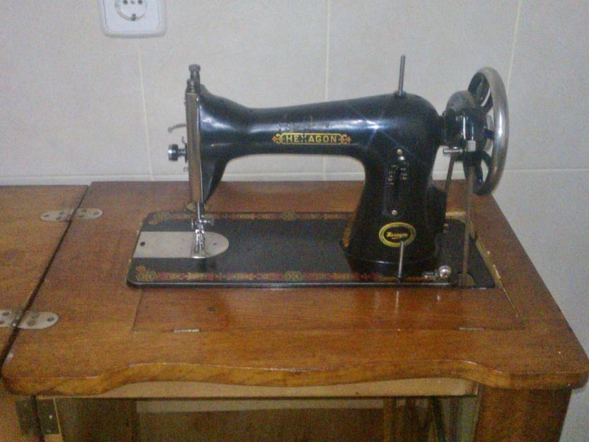 Maquina Coser Antigua