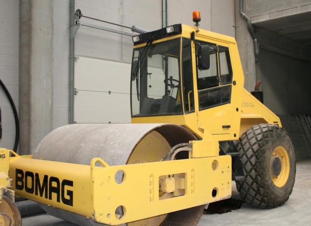 Rulo Compactador Bomag  213 D3 14 tn