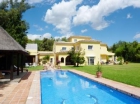 Chalet con 5 dormitorios se vende en Benahavis, Costa del Sol - mejor precio | unprecio.es