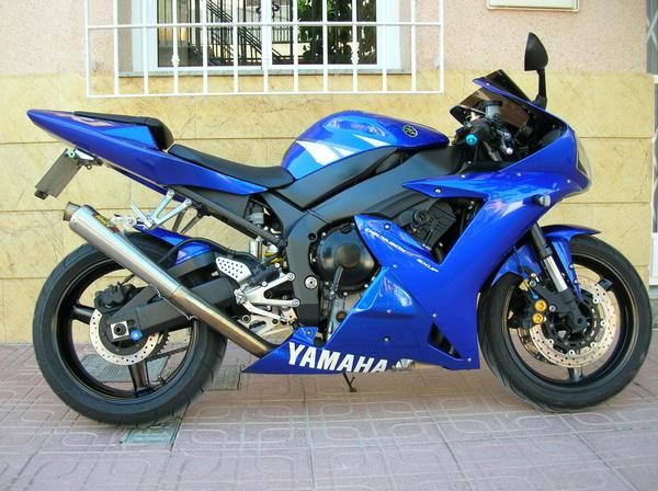 Vendo Yamaha R1