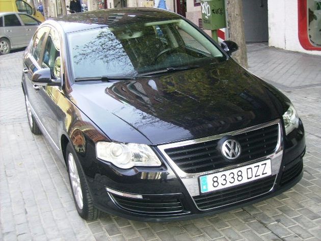 VOLKSWAGEN GOLF 1.9 TDI SPORTLINE