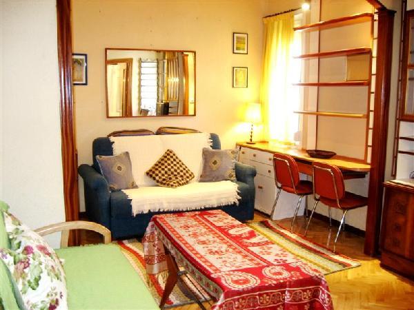 Alquiler de centrico apartamento barrio viso