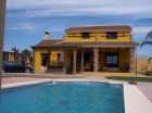 Chalet con 3 dormitorios se vende en Alhaurin el Grande - mejor precio | unprecio.es