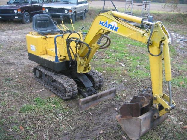 MICRO HANIX EXCAVADORA 750 kg