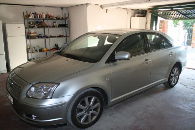 toyota avensis 2.0 SOL D4D (2005) 103.000 KM