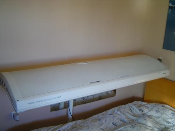 Vendo pantalla solarium de rayos UVA Philips HB 554