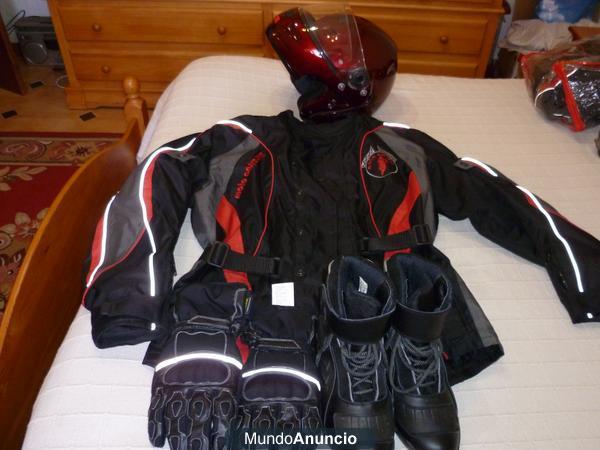 equipacion de moto hombre y mujer