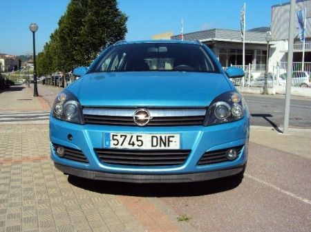 OPEL ASTRA COSMO  - Guipuzcoa