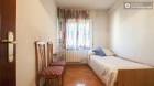 Refurbished 3-bedroom apartment in residential Móstoles - mejor precio | unprecio.es