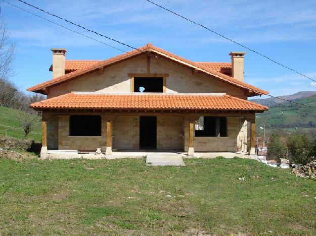 Chalet en Santibañez de Carriedo