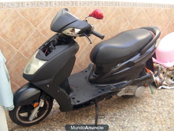 cambio escuter 125 4t del 2008 por moto de cross