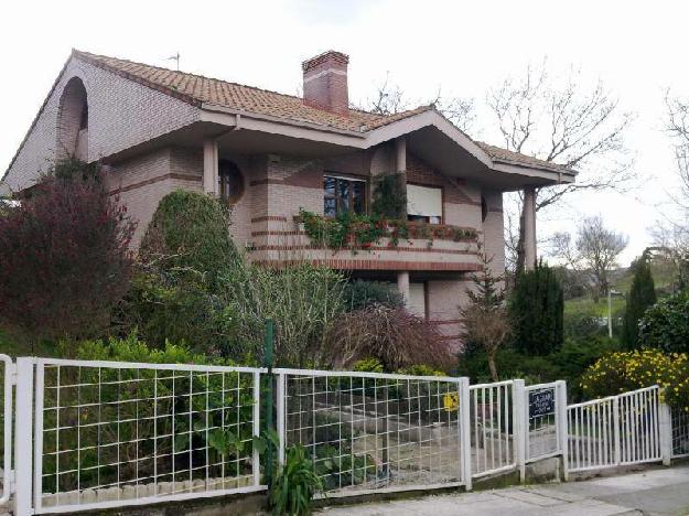 Casa pareada en Torrelavega