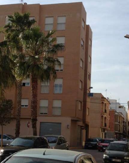 Ocasion!!! se alkila piso con plaza garaje en carlet por 350€ mes.