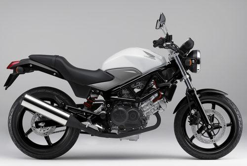 MOTO 250