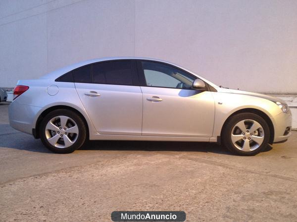 CHEVROLET CRUZE LS+ CLIMA