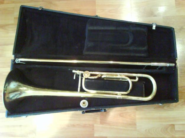 Trombón Conn americano con transpositor