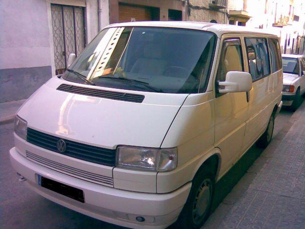 vendo volkswagen multivan 2.4D para ir de aventura conocer mundo en ella