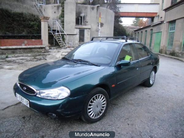 Ford Mondeo Guia 1.8 - 5 Puertas