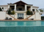 Chalet con 4 dormitorios se vende en Estepona, Costa del Sol - mejor precio | unprecio.es