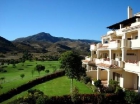 Apartamento con 2 dormitorios se vende en Benahavis, Costa del Sol - mejor precio | unprecio.es