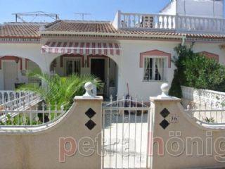 Bungalow en venta en Doña Pepa, Alicante (Costa Blanca)