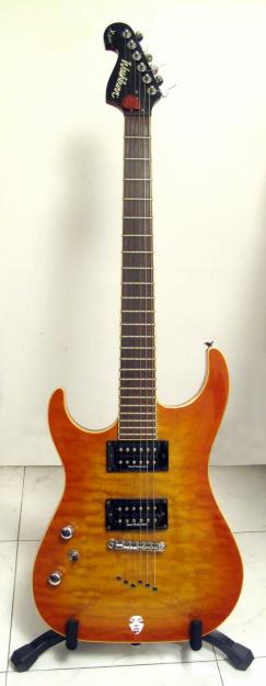 GUITARRA ELÉCTRICA WASHBURN ZURDO