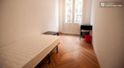 Rooms available - Classic 10-bedroom apartment in beautiful Opera - mejor precio | unprecio.es