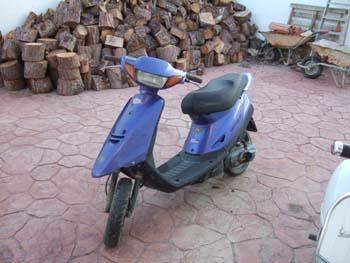 Vendo Yamaha yog R de 49 cc   