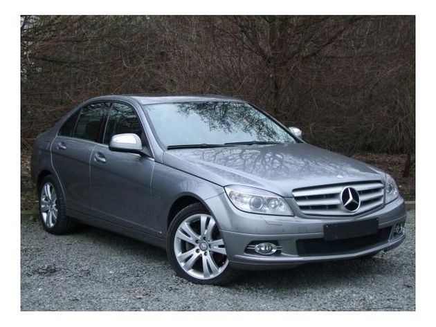 MERCEDES-BENZ C 220 CDI AVANTGARDE AUT, XENON,COMAND,TECHO....
