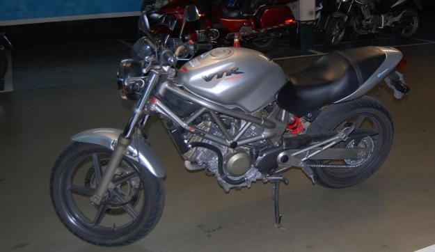 Honda VTR 250 Barcelona