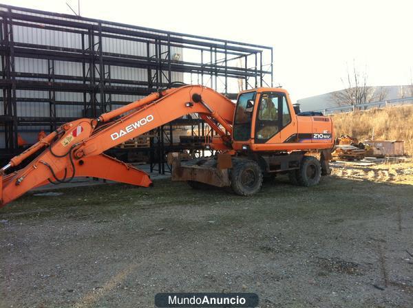 VENDO DAEWOO 210 SOLAR GIRATORIA RUEDAS