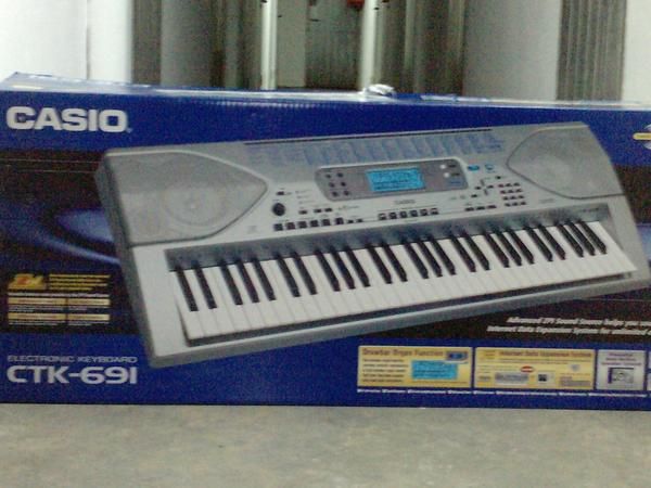 Vendo teclado Casio CTK-691 casi sin estrenar