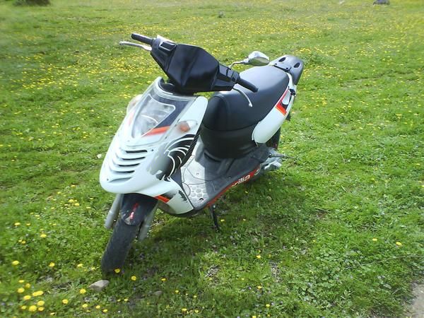 aprilia sonic por 950