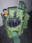 Vendo castillo de grayskull y personajes de HE MAN - mejor precio | unprecio.es
